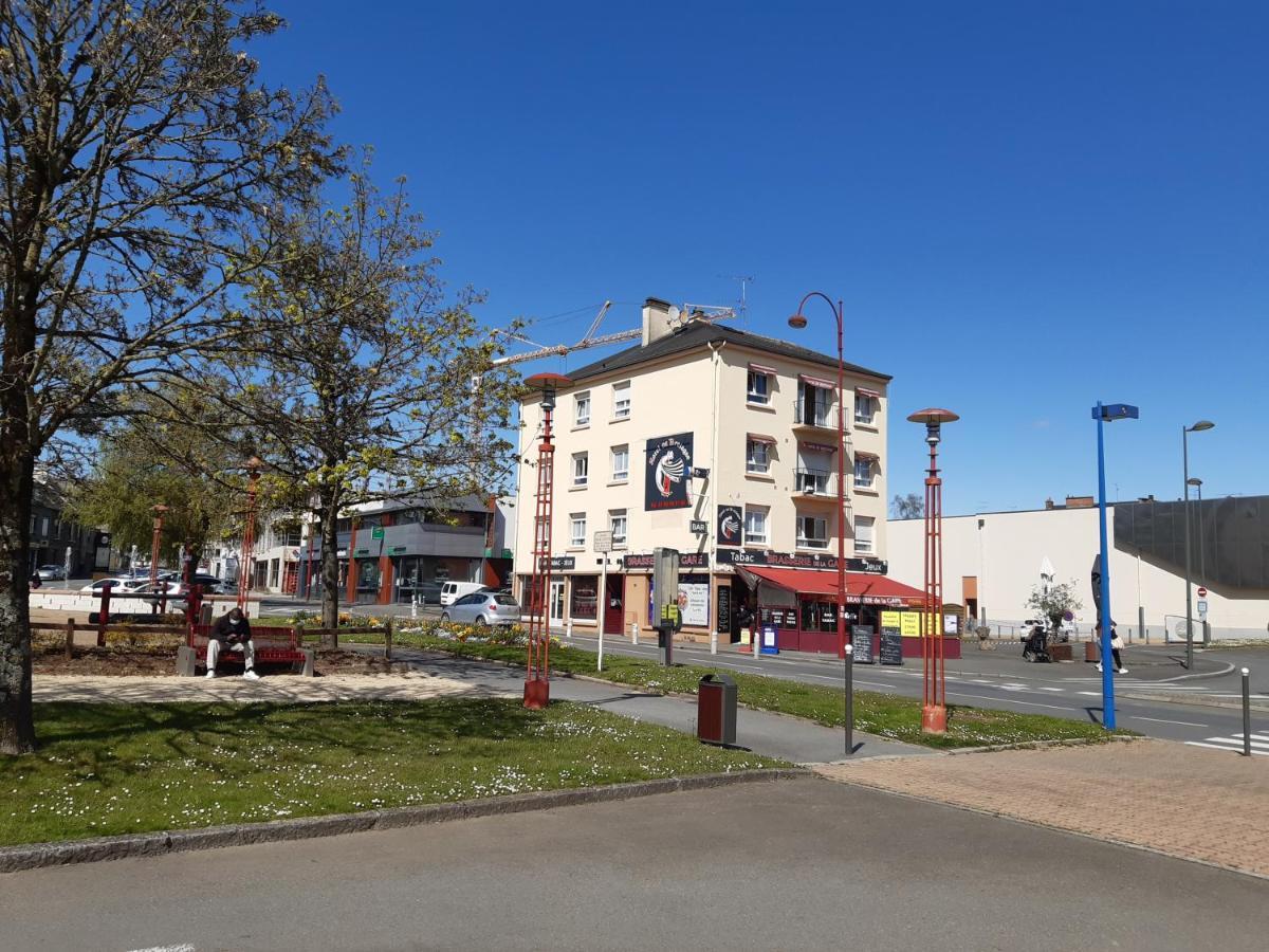 Fougères Hotel De Bretagne מראה חיצוני תמונה