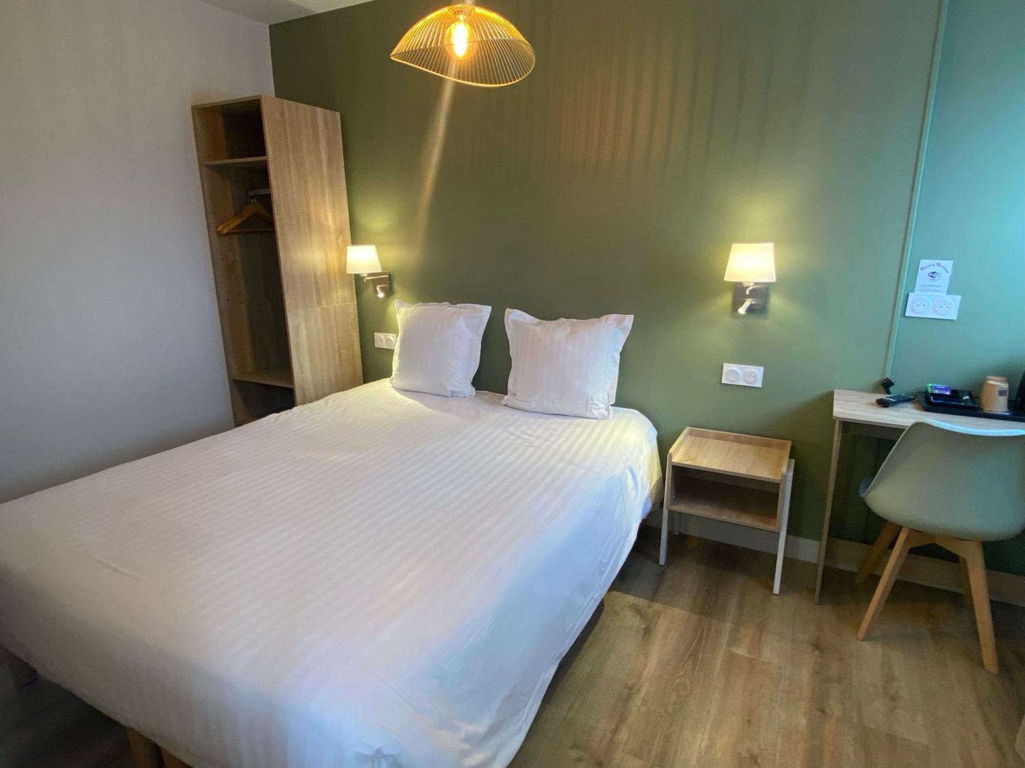 Fougères Hotel De Bretagne מראה חיצוני תמונה